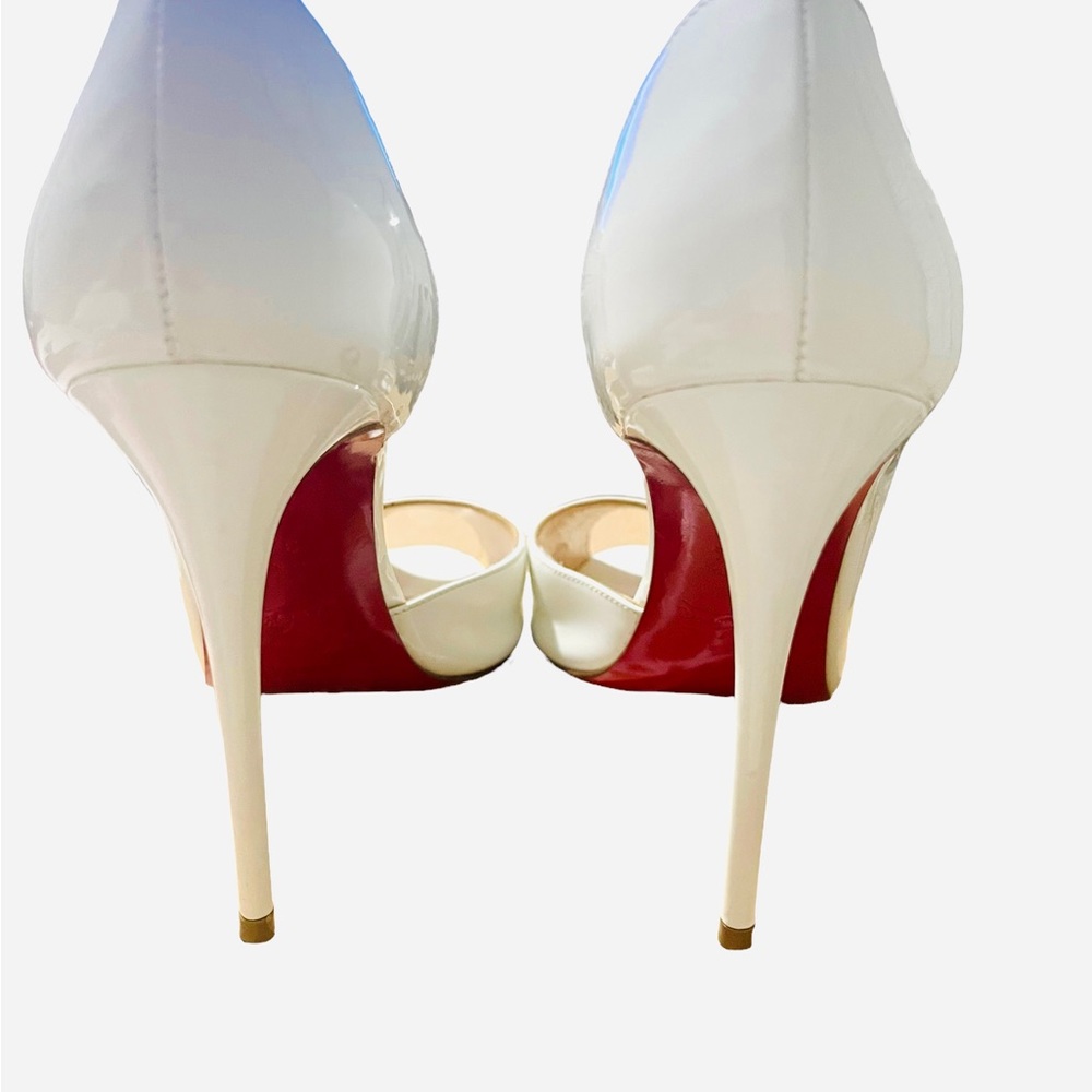 CHRISTIAN LOUBOUTIN Very Privé Patent Leather Heels - Picture 3 of 13